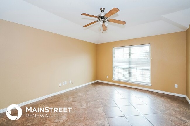 2445 Galemeadow Dr in Fort Worth, TX - Building Photo - Building Photo
