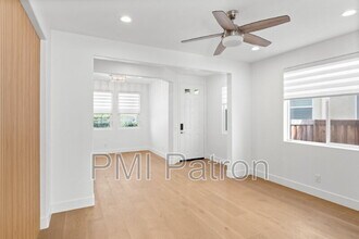 356 W Weeping Willow Ave in Orange, CA - Building Photo - Building Photo