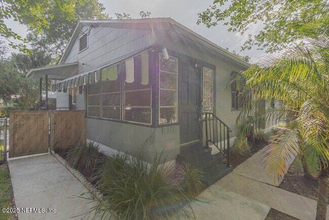 1375 Menna St in Jacksonville, FL - Building Photo - Building Photo