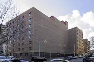 218 Bush St in Bronx, NY - Foto de edificio - Primary Photo