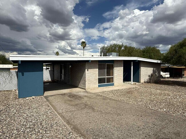 8133 E 6th St in Tucson, AZ - Building Photo - Building Photo