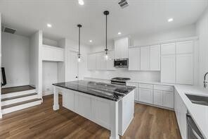 2510 Gray St in Houston, TX - Building Photo - Building Photo