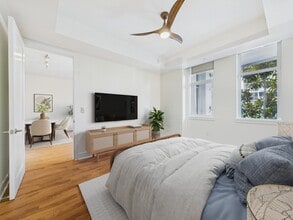 Wilshire Victoria Westwood Apartments in Los Angeles, CA - Building Photo - Building Photo