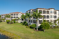 Carrara at Talis Park in Naples, FL - Foto de edificio - Building Photo