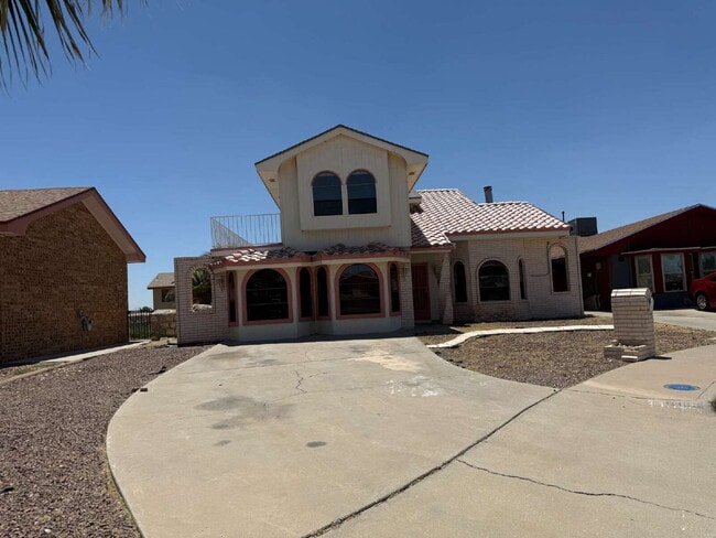 property at 11708 Sierra Azul Dr