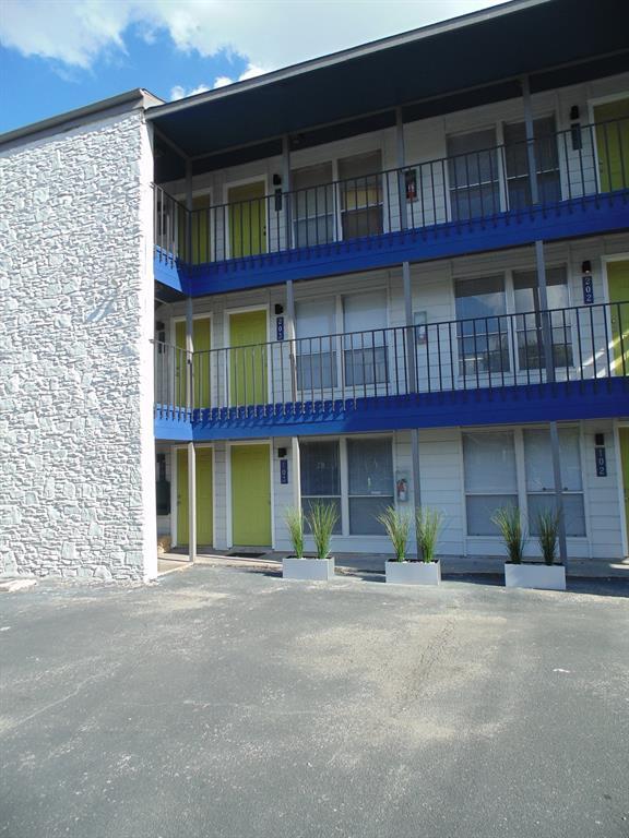 property at 4303 Duval St