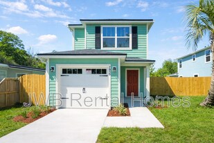 7915 Eaton Ave in Jacksonville, FL - Building Photo