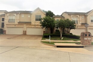 4448 Jardin St in Irving, TX - Building Photo
