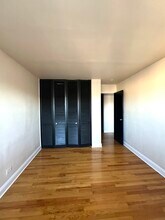 2411 W Balmoral Ave in Chicago, IL - Building Photo - Building Photo