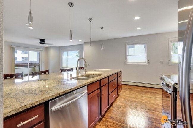 1200 I St in Anchorage, AK - Building Photo - Building Photo