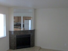 4 Klondike Ct in Chico, CA - Building Photo