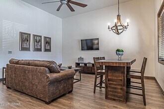 3350 W Sugar Pine Way in Show Low, AZ - Building Photo - Building Photo