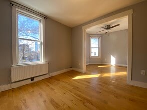 71 Prospect St, Unit 3 in Jersey City, NJ - Building Photo - Building Photo