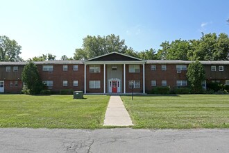 Lawrence Terrace in Syracuse, NY - Foto de edificio - Building Photo