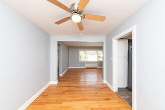 227 Custer Ave in Evanston, IL - Building Photo - Building Photo