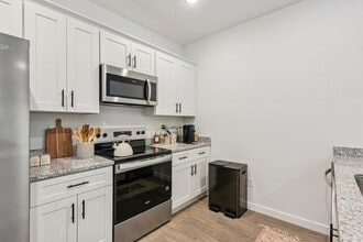 895 Ac Little Dr in Newton, NC - Building Photo - Building Photo