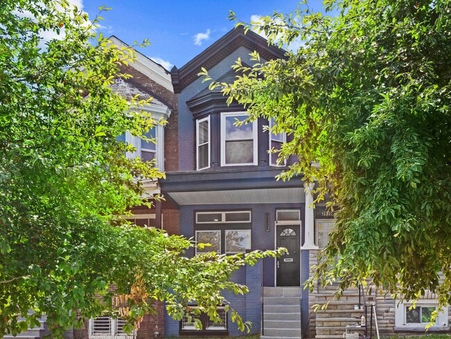 property at 2903 Winchester St