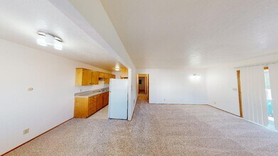 2614-2614 SE Francis St in Portland, OR - Building Photo - Building Photo