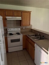 1402 Chips Dr in Killeen, TX - Building Photo - Building Photo