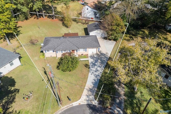 property at 1007 Heard Ct SE