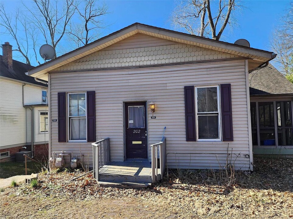 202 Wabash Ave in Belleville, IL - Building Photo