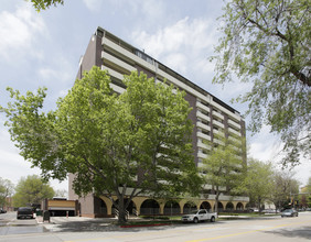 Park Lane Towers in Fort Collins, CO - Building Photo - Building Photo