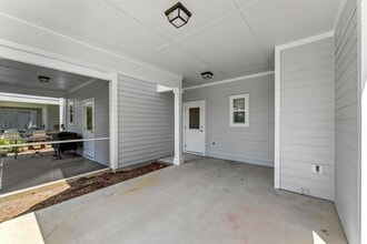 118 N Sand Palm Rd in Freeport, FL - Building Photo - Building Photo