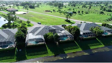 616 Mirror Lakes Falls Ln in Lehigh Acres, FL - Building Photo - Building Photo