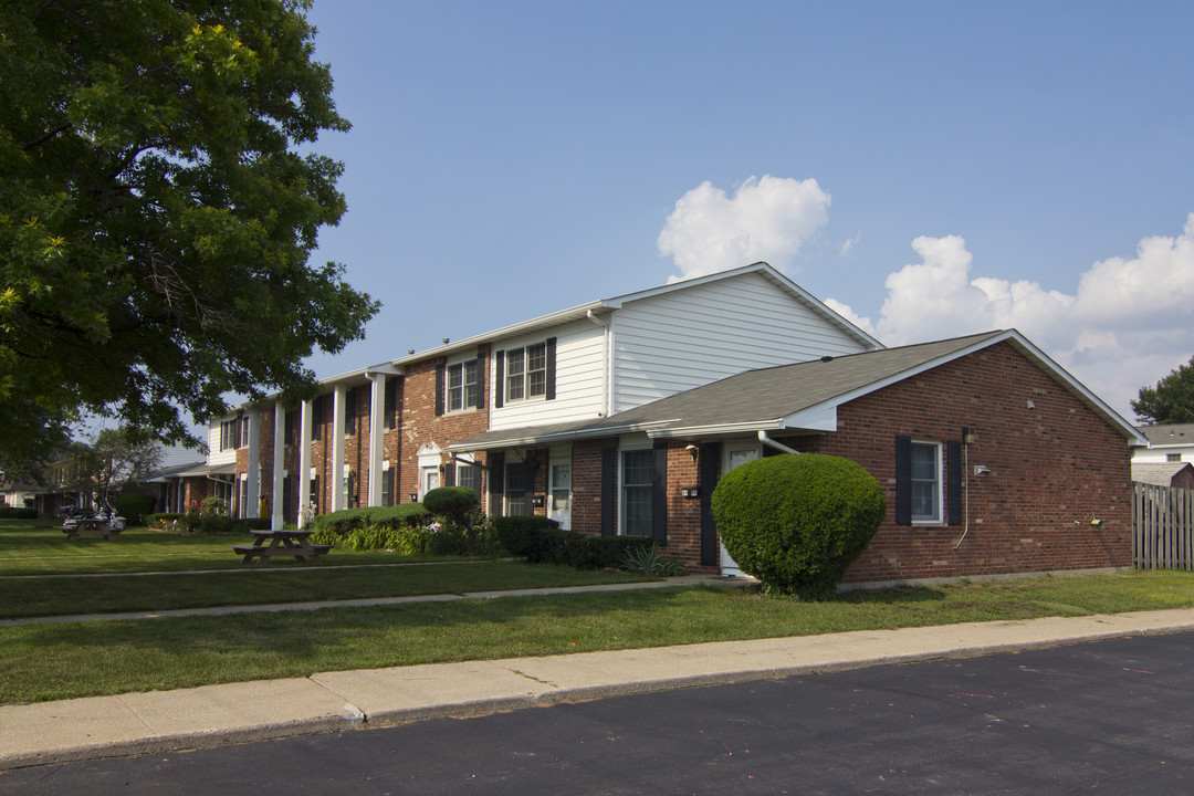 Georgetown Homes in Hammond, IN - Building Photo