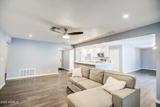 7217 N 36th Ln in Phoenix, AZ - Building Photo - Building Photo