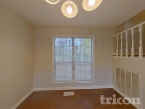 2863 Iroquois Dr in Thompson's Station, TN - Building Photo - Building Photo