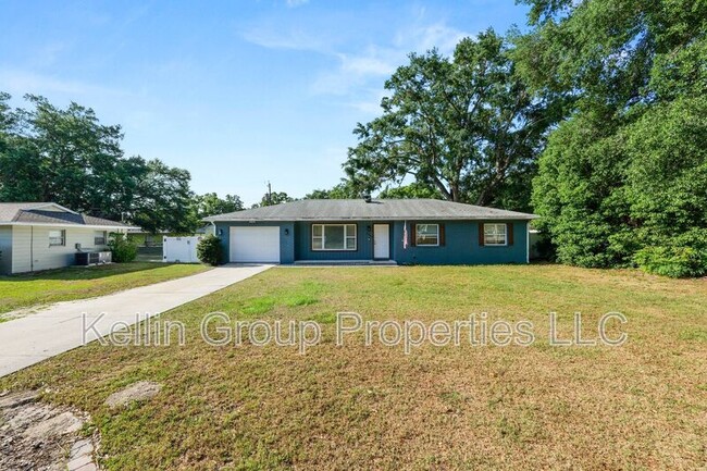 4043 Jenny Dr in Lakeland, FL - Building Photo - Building Photo