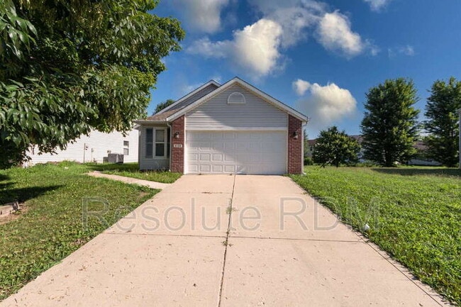 9130 Allegro Dr in Indianapolis, IN - Building Photo - Building Photo