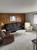 1131 Walnut St in Kemmerer, WY - Building Photo