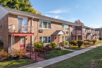 Devonshire Park Apartments in Allentown, PA - Foto de edificio - Building Photo