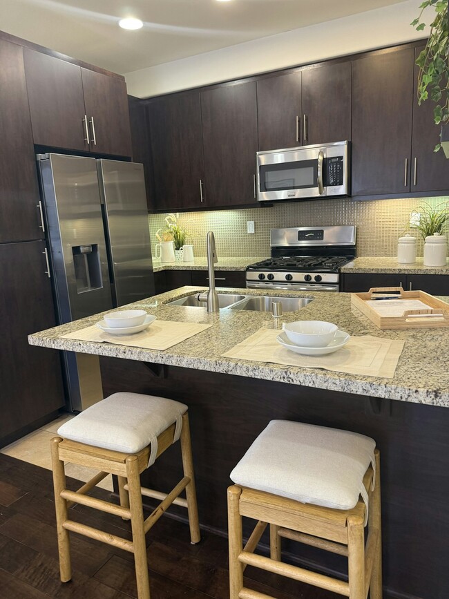 2071 Lynx Way in San Marcos, CA - Building Photo - Building Photo