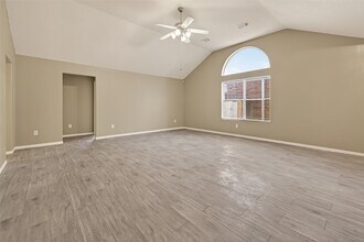 19434 Brook Village Rd in Houston, TX - Building Photo - Building Photo