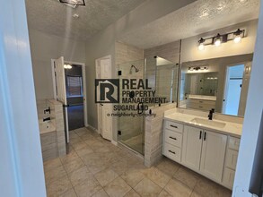 14418 Ardwell Dr in Sugar Land, TX - Building Photo - Building Photo