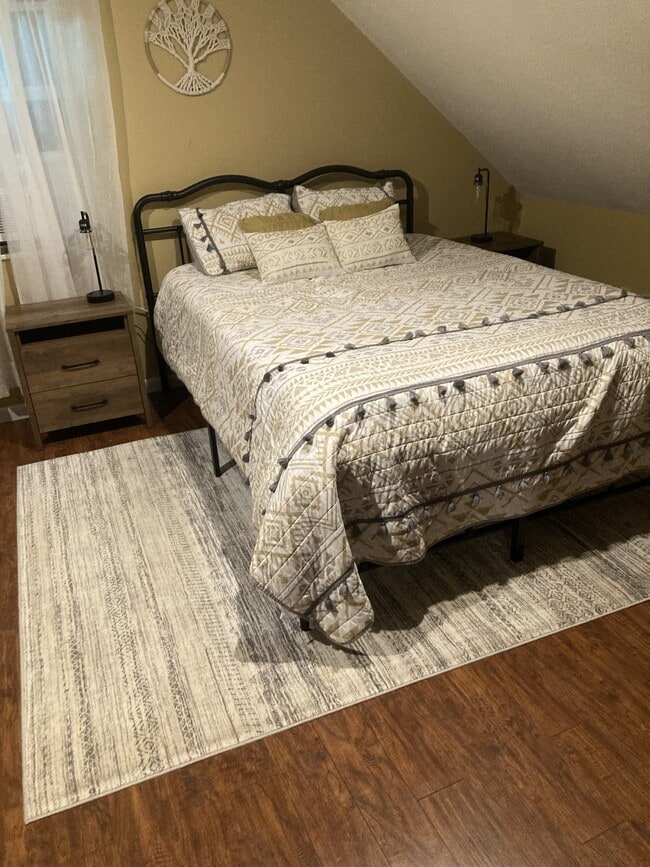 property at 618 W Governor John Sevier Hwy