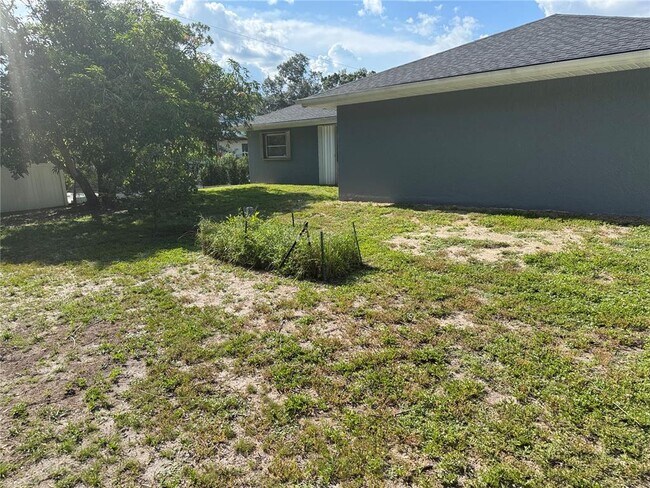 23289 Nancy Ave in Port Charlotte, FL - Building Photo - Building Photo