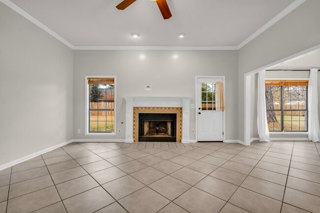 125 N Chestnut Dr in Columbus, MS - Building Photo - Building Photo