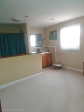 135-135 Sunbury St, Unit Unit 2 in Providence, RI - Building Photo - Building Photo