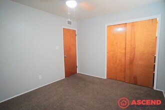 5008 College Ave in Bakersfield, CA - Building Photo - Building Photo