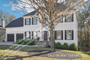 1250 Mayfield Manor Dr in Alpharetta, GA - Building Photo - Building Photo