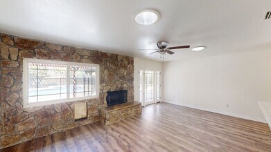 3015 E Shadid Dr in Colton, CA - Building Photo - Building Photo