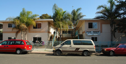 344 Garfield St in Oceanside, CA - Building Photo - Building Photo