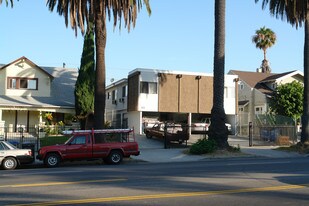 111 S Rampart Blvd Apartments