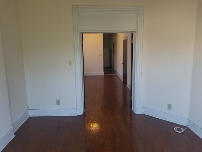 219 Park Ave in Hoboken, NJ - Building Photo - Building Photo