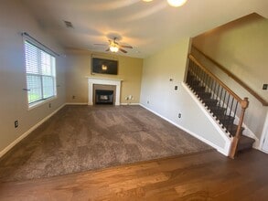 210 Edgarton Way in Bonaire, GA - Building Photo - Building Photo