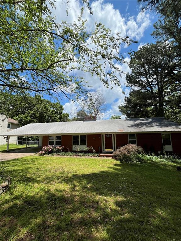 property at 2260 N Briarwood Ln